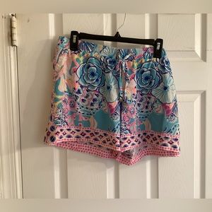 lilly pullitzer elastic weight shorts, size xl